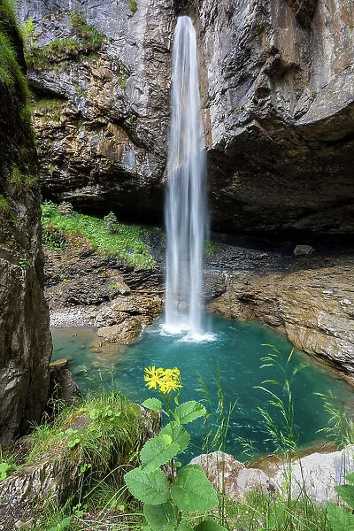 Switzerland, Canton of Glarus, Klausen pass, waterfall