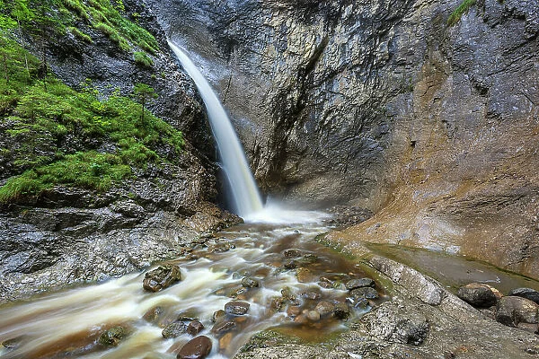 Switzerland, Canton Lucerne, UNESCO Biosphare Entlebuch, waterfall
