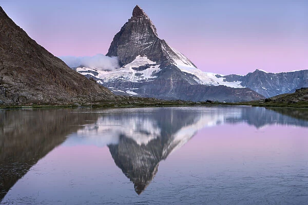 Switzerland, Canton of Valais, lake Riffelsee, Matterhorn