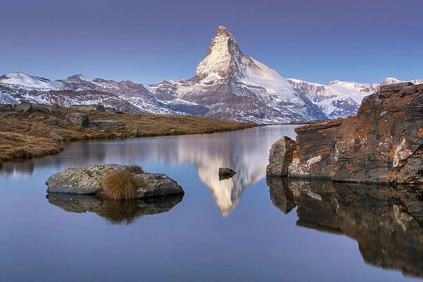 Switzerland, Canton of Valais, lake Stellisee, Matterhorn