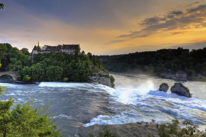 Framed Print : Switzerland, Schaffhausen, Rhine Falls / Rheinfall (Europe Largest) and Laufen Castle Framed Print : Switzerland, Schaffhausen, Rhine Falls / Rheinfall (Europe Largest) and Laufen Castle