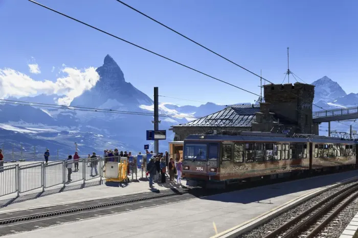 Framed Print : Switzerland, Valais, Zermatt, Gornergrat mountain, Matterhorn (Cervin) Peak and Gornergrat Framed Print : Switzerland, Valais, Zermatt, Gornergrat mountain, Matterhorn (Cervin) Peak and Gornergrat