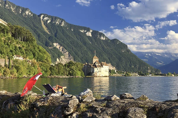 Switzerland, Vaud, Montreaux, Chateau de Chillon and Lake Geneva (Lac Leman)
