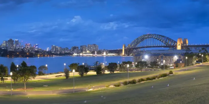 Framed Print : Sydney Harbour Bridge from Barangaroo Reserve, Sydney, New South Wales, Australia Framed Print : Sydney Harbour Bridge from Barangaroo Reserve, Sydney, New South Wales, Australia