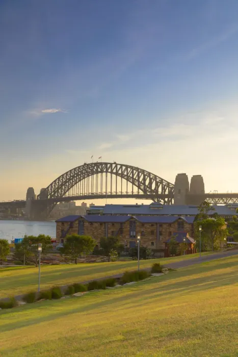 Framed Print : Sydney Harbour Bridge from Barangaroo Reserve, Sydney, New South Wales, Australia Framed Print : Sydney Harbour Bridge from Barangaroo Reserve, Sydney, New South Wales, Australia