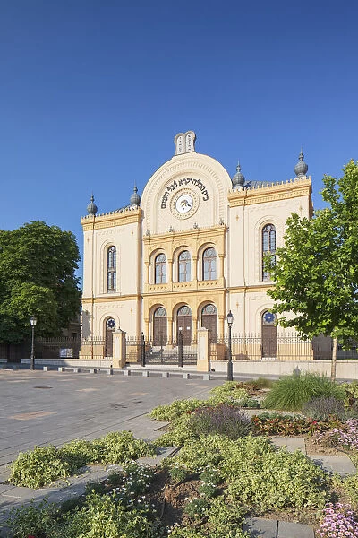 Synagogue in Kossuth Square, Pecs, Southern Transdanubia, Hungary