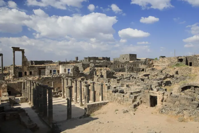 Framed Print : Syria, Bosra, ruins of the ancient Roman town (a UNESCO site), ruins of Decumanus