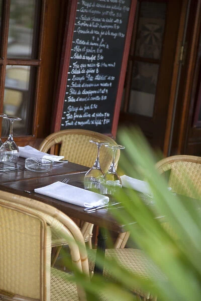 Table outside cafe  /  restaurant, Paris, France