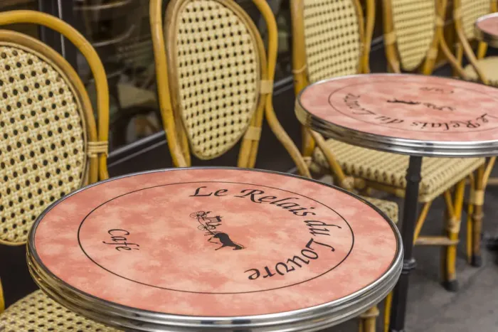 Framed Print : Tables and chairs outside a cafe, Paris, France