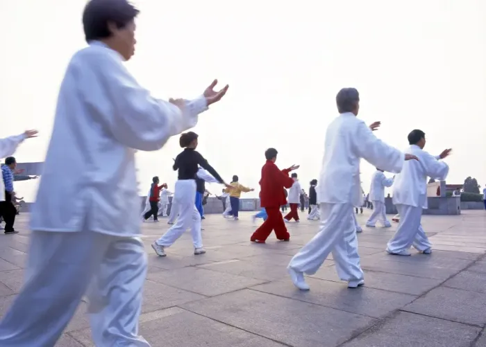 Framed Print : Tai Chi on The Bund, Shanghai, China Framed Print : Tai Chi on The Bund, Shanghai, China
