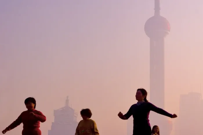 Framed Print : Tai Chi exercises at sunrise, The Bund, Shanghai China Framed Print : Tai Chi exercises at sunrise, The Bund, Shanghai China