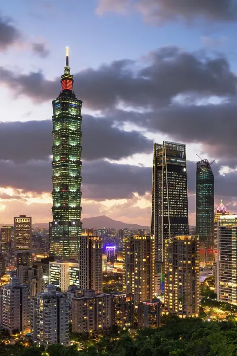 Framed Print : Taipei 101 and Taipei Nan Shan Plaza skyscrapers at dusk, Xinyi, Taipei, Taiwan Framed Print : Taipei 101 and Taipei Nan Shan Plaza skyscrapers at dusk, Xinyi, Taipei, Taiwan