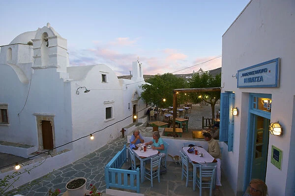 Taverne in Chora, Folegandros, Cyclades, Greece