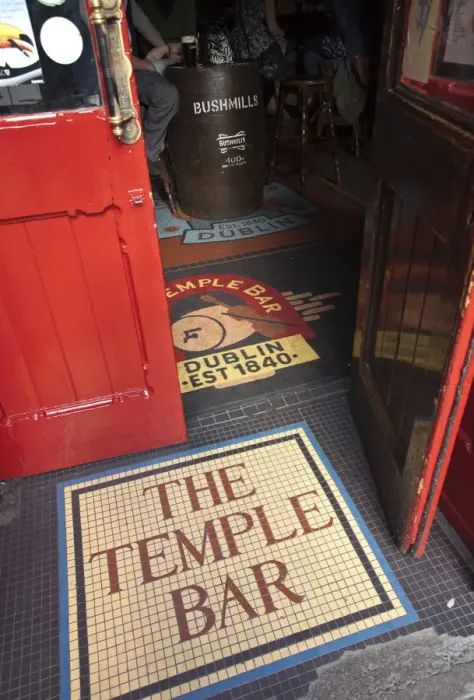Framed Print : Temple Bar, Dublin, Irleand