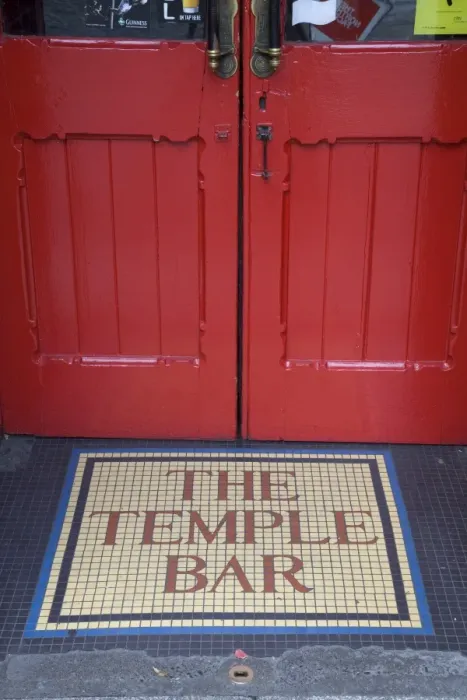 Framed Print : Temple Bar Pub Sign Framed Print : Temple Bar Pub Sign