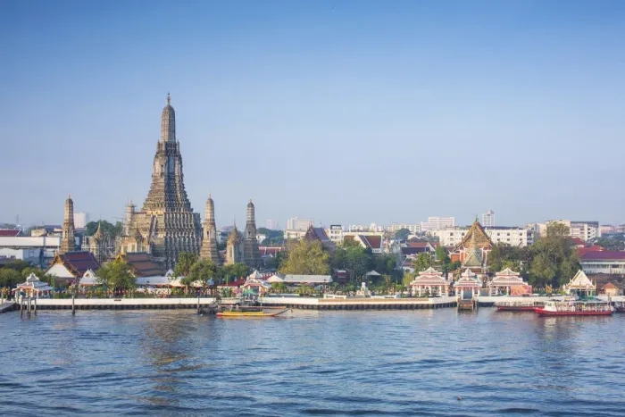 Framed Print : Temple of Dawn (Wat Arun) and Bangkok, Thailand Framed Print : Temple of Dawn (Wat Arun) and Bangkok, Thailand