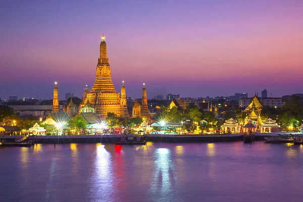 Temple of Dawn (Wat Arun) and Bangkok, Thailand