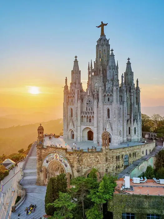Framed Print : Temple Expiatori del Sagrat Cor at sunset, elevated view, Mount Tibidabo, Barcelona, Catalonia, Spain Framed Print : Temple Expiatori del Sagrat Cor at sunset, elevated view, Mount Tibidabo, Barcelona, Catalonia, Spain
