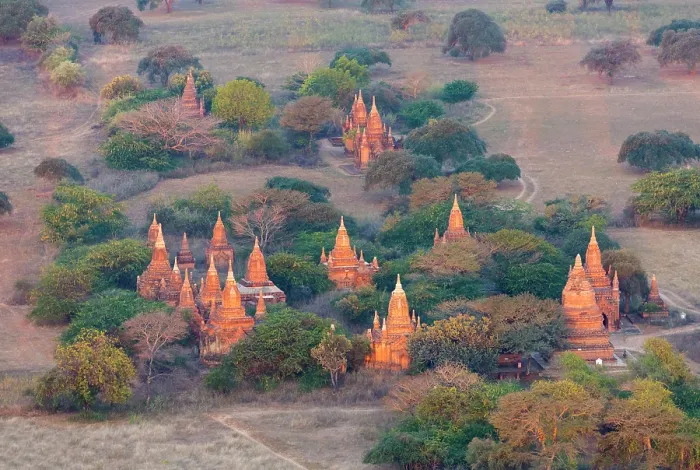 Framed Print : Temples and pagodas from a hot air balloon, Bagan (UNESCO World Heritage Site), Mandalay region, Myanmar (Burma), Asia Framed Print : Temples and pagodas from a hot air balloon, Bagan (UNESCO World Heritage Site), Mandalay region, Myanmar (Burma), Asia