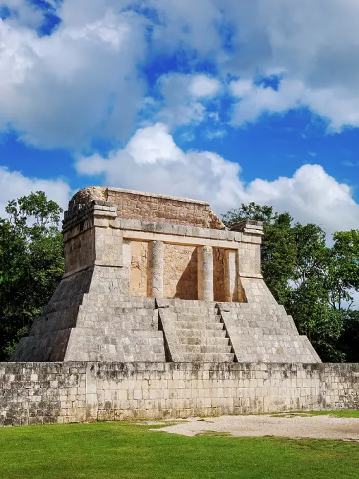 Framed Print : Templo del Hombre Barbado, Chichen Itza, Yucatan State, Mexico Framed Print : Templo del Hombre Barbado, Chichen Itza, Yucatan State, Mexico
