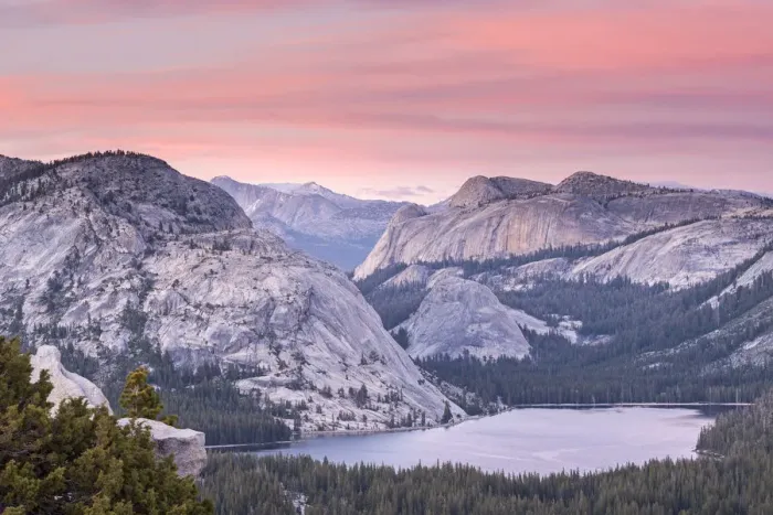 Framed Print : Tenaya Lake at sunset from Olmsted Point, Yosemite National Park, California, USA Framed Print : Tenaya Lake at sunset from Olmsted Point, Yosemite National Park, California, USA