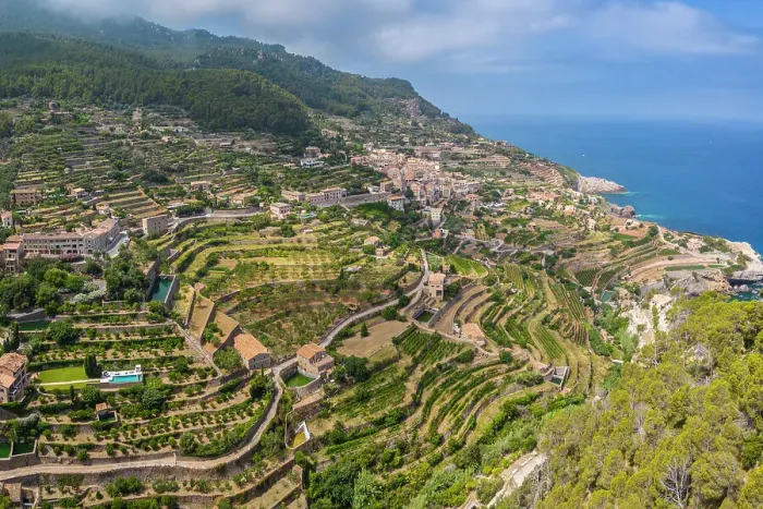 Framed Print : Terraced fileds near Banyalbufar, Serra de Tramuntana, Mallorca, Balearic Islands, Spain Framed Print : Terraced fileds near Banyalbufar, Serra de Tramuntana, Mallorca, Balearic Islands, Spain