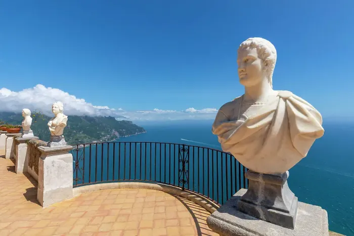 Framed Print : Terrazza dell'lnfinito at the Villa Cimbrone, Ravello, Amalfi Coast, Campania, Italy Framed Print : Terrazza dell'lnfinito at the Villa Cimbrone, Ravello, Amalfi Coast, Campania, Italy