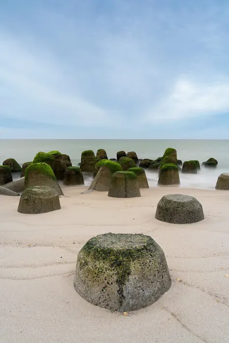 Framed Print : Tetrapods on beach, Hornum, Sylt, Nordfriesland, Schleswig-Holstein, Germany Framed Print : Tetrapods on beach, Hornum, Sylt, Nordfriesland, Schleswig-Holstein, Germany