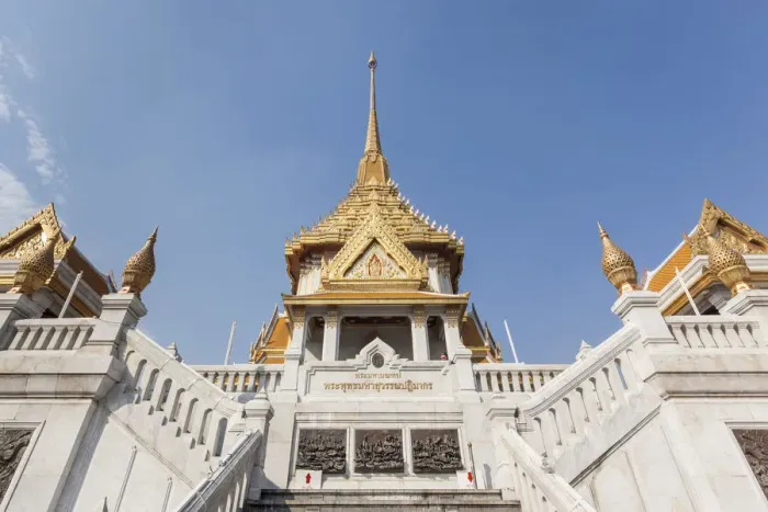 Framed Print : Thailand, Bangkok, Chinatown, Wat Traimit, home of the Golden Buddha, exterior Framed Print : Thailand, Bangkok, Chinatown, Wat Traimit, home of the Golden Buddha, exterior