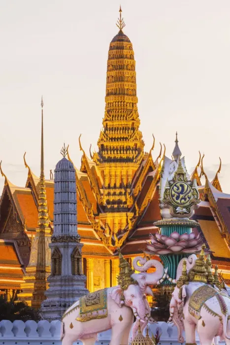 Framed Print : Thailand, Bangkok, Grand Palace, Wat Phra Kaeo Framed Print : Thailand, Bangkok, Grand Palace, Wat Phra Kaeo