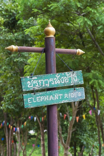 Thailand, Chiang mai, Lampang, Thai Elephant Conservation Centre, elephant ride sign