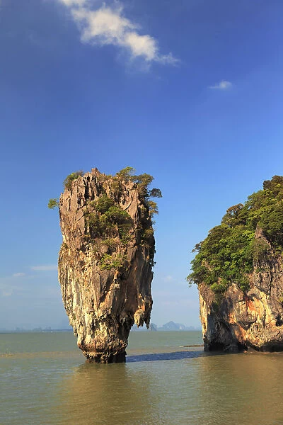 Thailand, Krabi Province, Ao Phang-Nga (Phang-Nga Bay), James Bond Island (Ko Khao