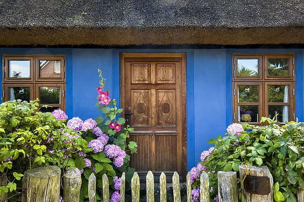Thatched house, Warthe, Lieper Winkel, Usedom island, Mecklenburg-Western Pomerania