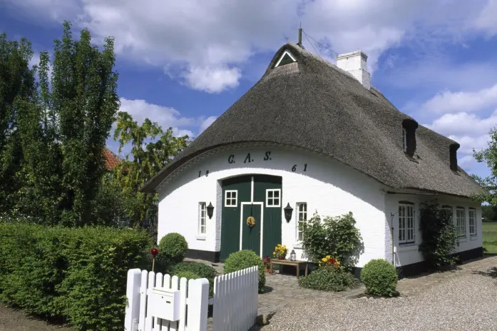 Framed Print : Thatched roof cottage in Sieseby, Schlei, Schleswig-Holstein, Germany Framed Print : Thatched roof cottage in Sieseby, Schlei, Schleswig-Holstein, Germany