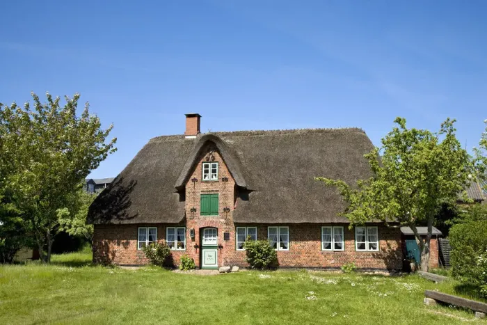 Framed Print : Thatched roof house, former captains house Oomrang Hus, Nebel, Amrum Island, North Framed Print : Thatched roof house, former captains house Oomrang Hus, Nebel, Amrum Island, North