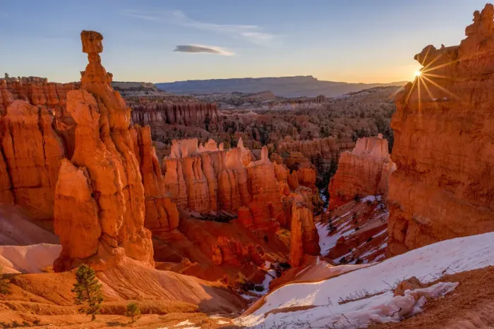 Framed Print : Thors Hammer at Sunrise, Bryce Canyon National Park, Utah, USA Framed Print : Thors Hammer at Sunrise, Bryce Canyon National Park, Utah, USA