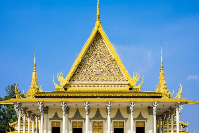 Framed Print : Throne Hall (Preah Thineang Dheva Vinnichay) of the Royal Palace, Phnom Penh, Cambodia Framed Print : Throne Hall (Preah Thineang Dheva Vinnichay) of the Royal Palace, Phnom Penh, Cambodia