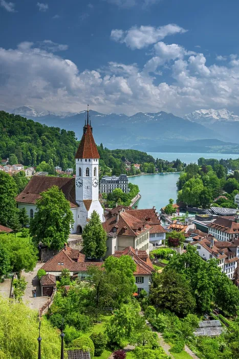 Framed Print : Thun, Canton of Bern, Switzerland Framed Print : Thun, Canton of Bern, Switzerland