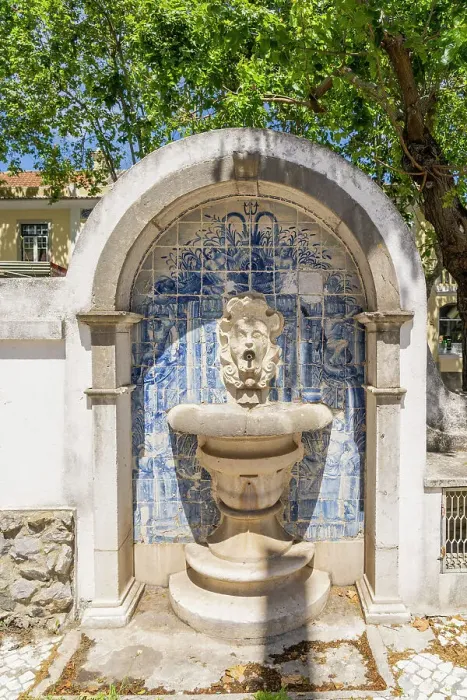 Framed Print : A tiled fountain at Sintra Train Station, Sintra, Portugal, Europe