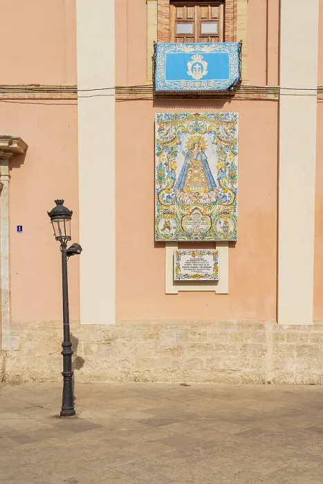 Framed Print : Tiled religious icon on Basilica de la Mare de Deu dels Desemparats, Valencia, Spain