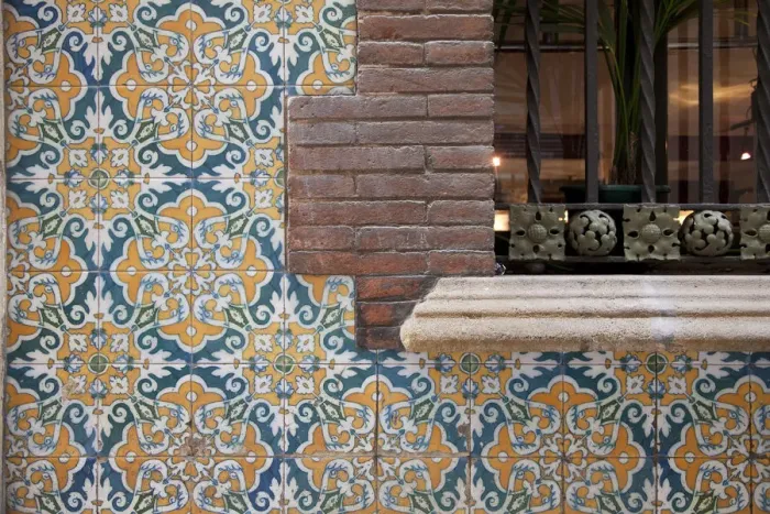 Framed Print : Tiled wall of cafe, Barri Gotic, Barcelona, Spain Framed Print : Tiled wall of cafe, Barri Gotic, Barcelona, Spain