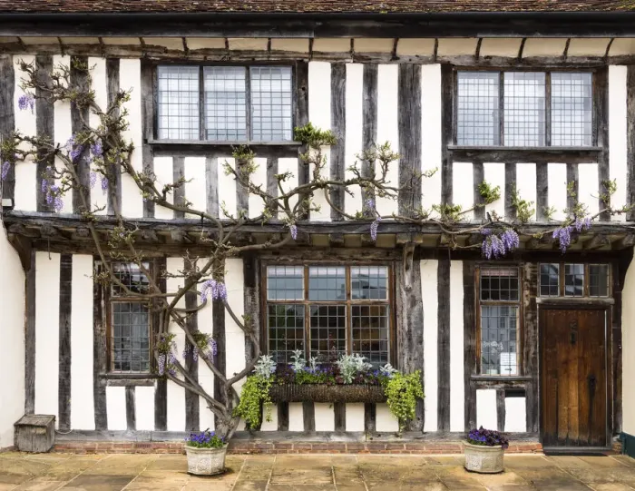 Framed Print : Timber framed cottage in Lavenham, Suffolk, England Framed Print : Timber framed cottage in Lavenham, Suffolk, England