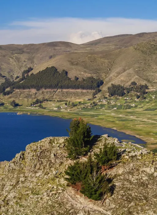 Framed Print : Titicaca Lake seen from the Mount Calvario in Copacabana, La Paz Department, Bolivia