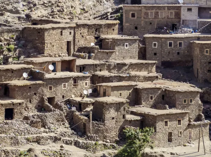Framed Print : Tizi Ait Barka Village in Atlas Mountains with old traditional houses on the route Framed Print : Tizi Ait Barka Village in Atlas Mountains with old traditional houses on the route
