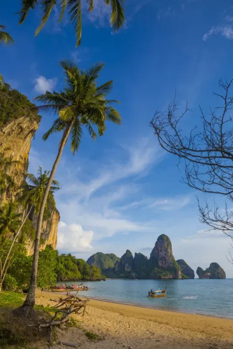 Framed Print : Tonsai Bay, Railay Peninsula, Krabi Province, Thailand Framed Print : Tonsai Bay, Railay Peninsula, Krabi Province, Thailand