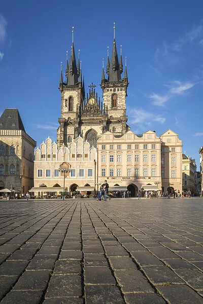 Tourists at famous Church of our lady before Tyn, Old Town of Prague, Prague, Bohemia