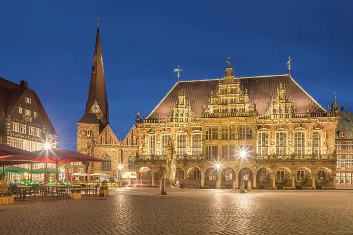 Framed Print : Town hall and Church Unser Lieben Frauen on the market square in the evening, Bremen, Germany Framed Print : Town hall and Church Unser Lieben Frauen on the market square in the evening, Bremen, Germany