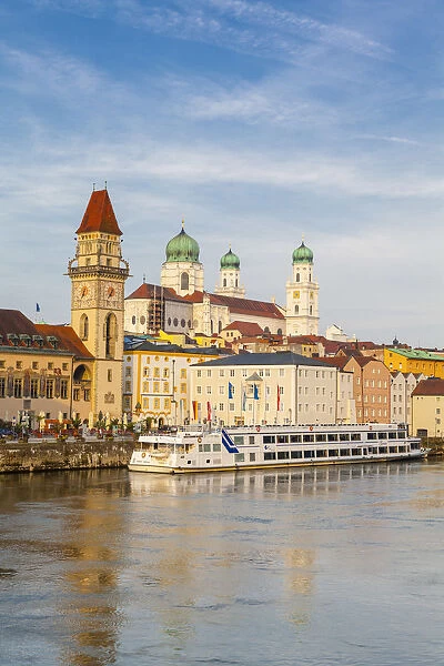 Town Hall (Rathaus) and The River Danube, Passau, Lower Bavaria, Bavaria, Germany
