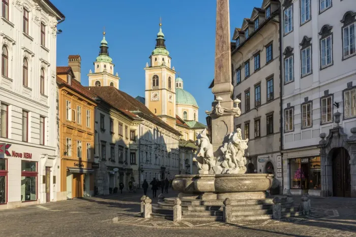 Framed Print : Town Square with Robba Fountain also known as the Fountain of the Three Carniolan