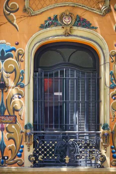Framed Print : Detail of traditional Fileteado Art'paintings on Jean Jaures street, Abasto, Buenos Aires, Argentina Framed Print : Detail of traditional Fileteado Art'paintings on Jean Jaures street, Abasto, Buenos Aires, Argentina